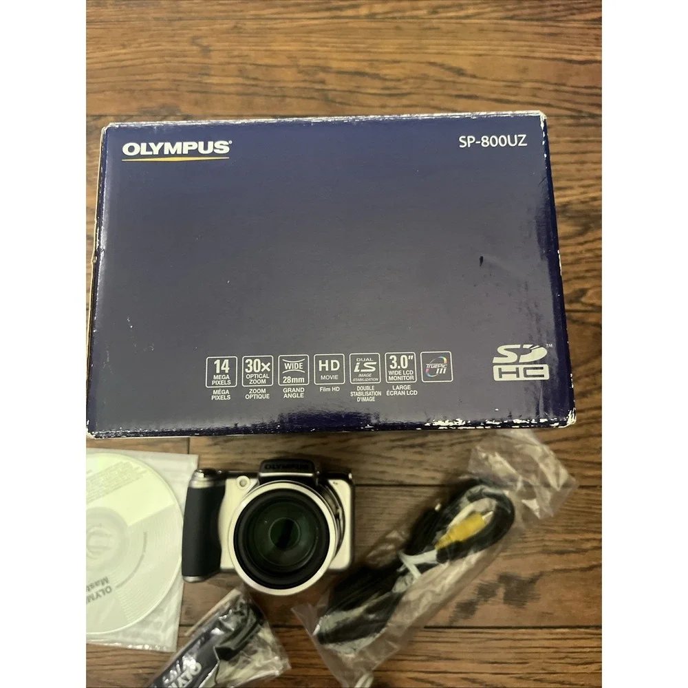 Olympus SP-800UZ Digital Camera w/charger Chord battery memory card Tested Works